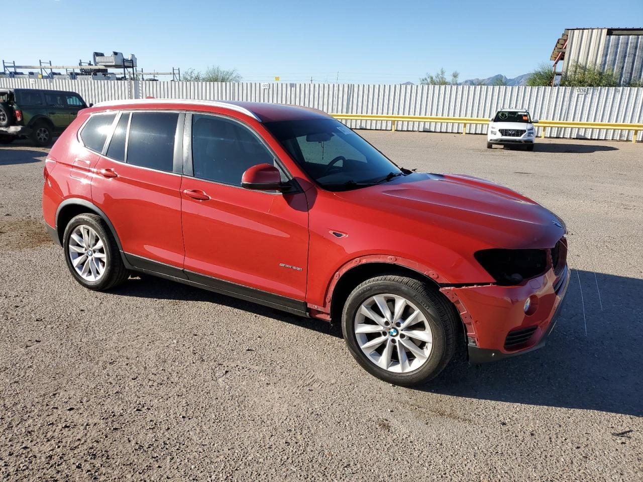 2017 BMW X3 Sdrive28I - Фото 4