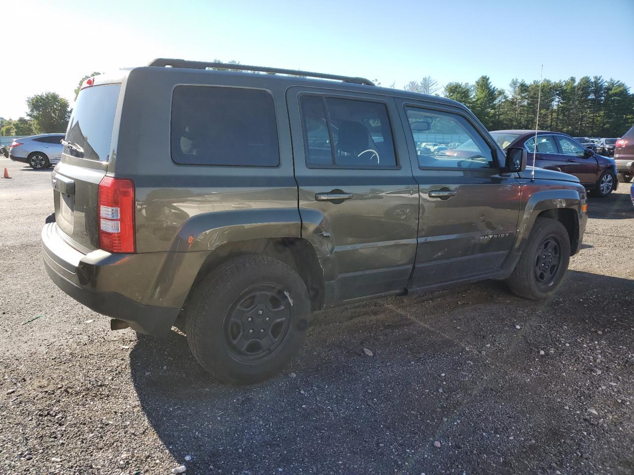 2016 Jeep Patriot Sport - Image 3