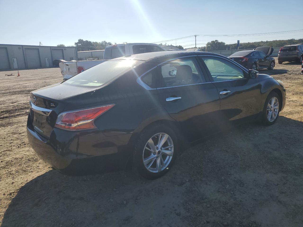 2015 Nissan Altima 2.5 - Фото 3