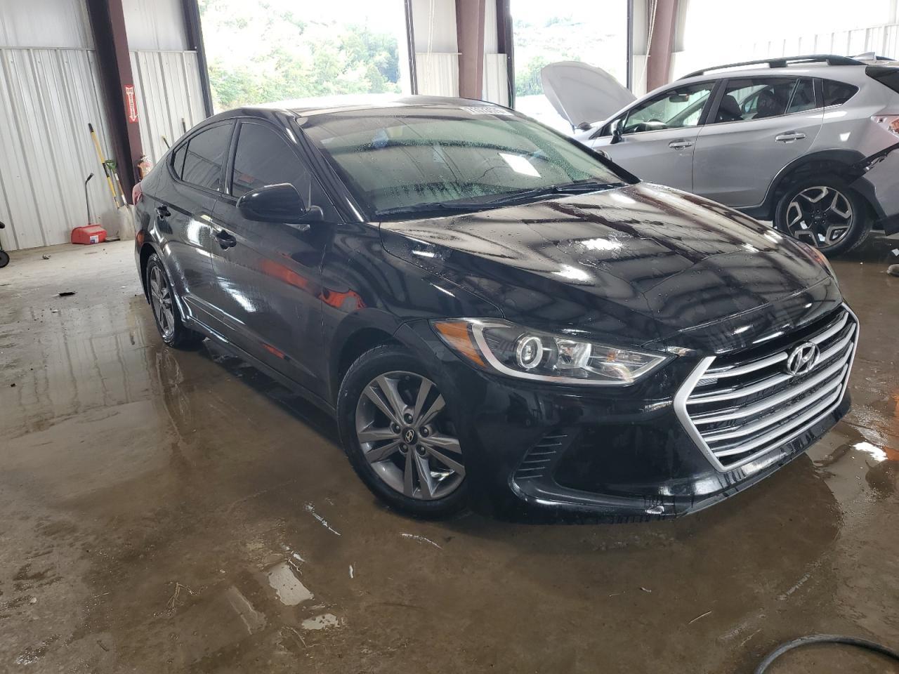 2017 Hyundai Elantra Se - Image 4