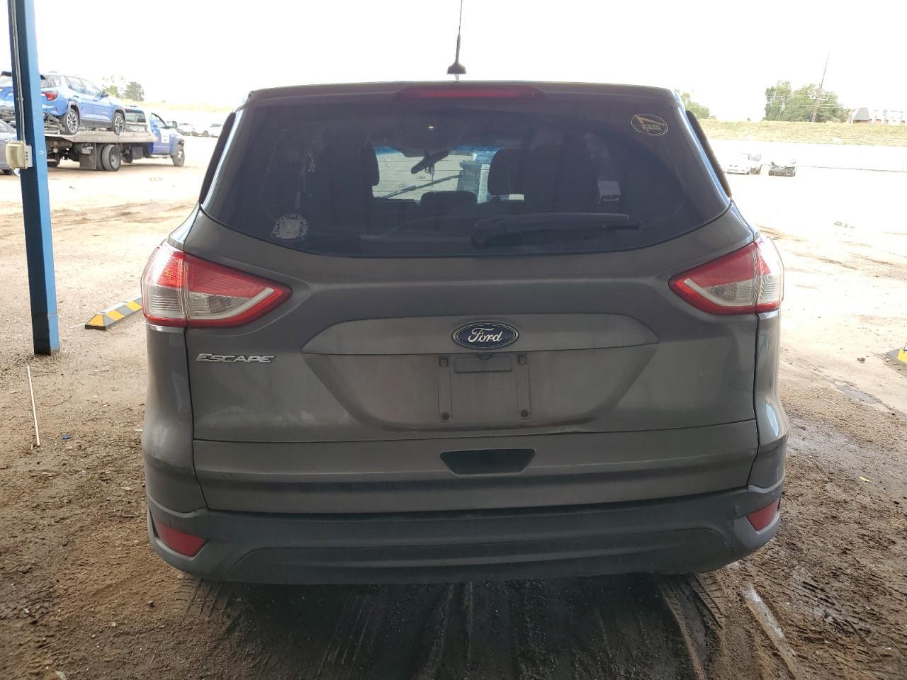 2014 Ford Escape S - Фото 6