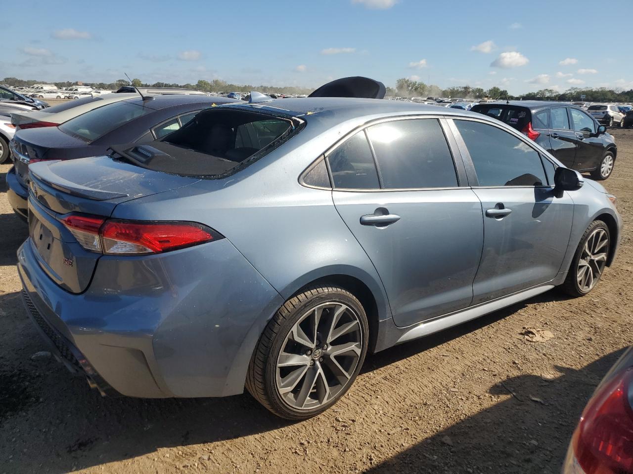 2020 Toyota Corolla Se - Image 3