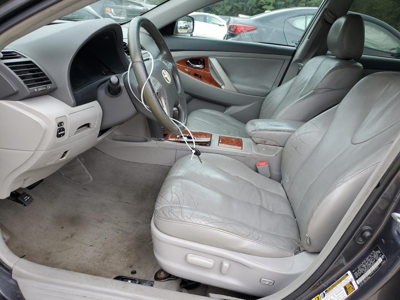 2011 Toyota Camry Base - Фото 7