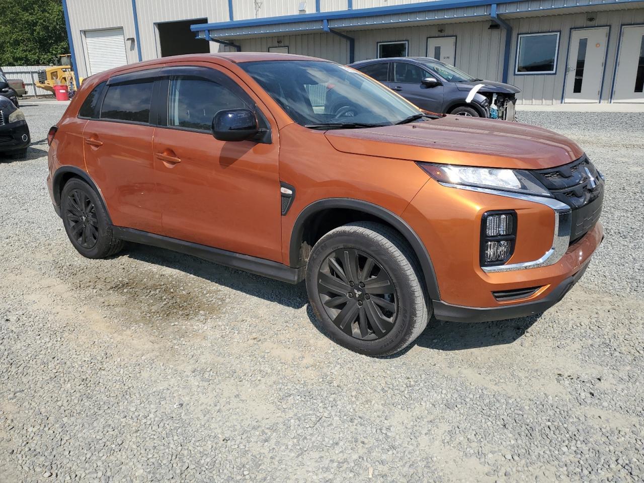 2024 Mitsubishi Outlander Sport S/Se - Фото 4