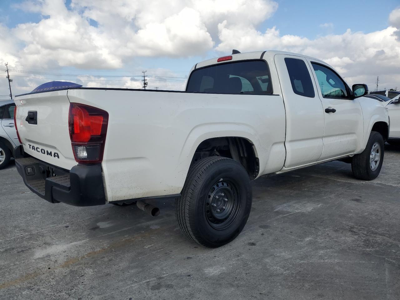 2021 Toyota Tacoma Acc - Фото 3