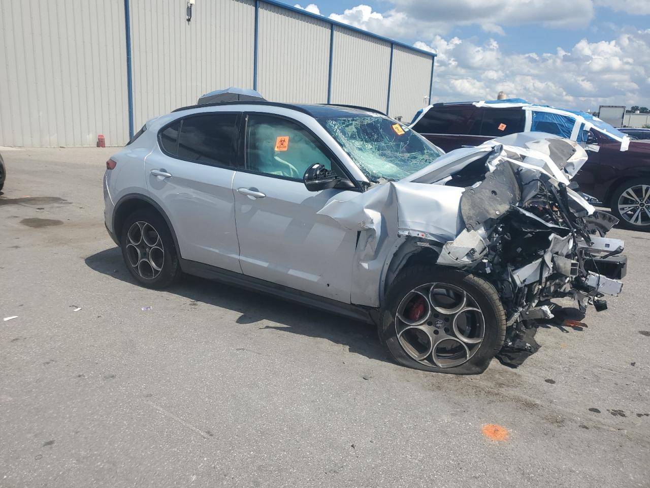 2022 Alfa Romeo Stelvio Ti - Фото 4