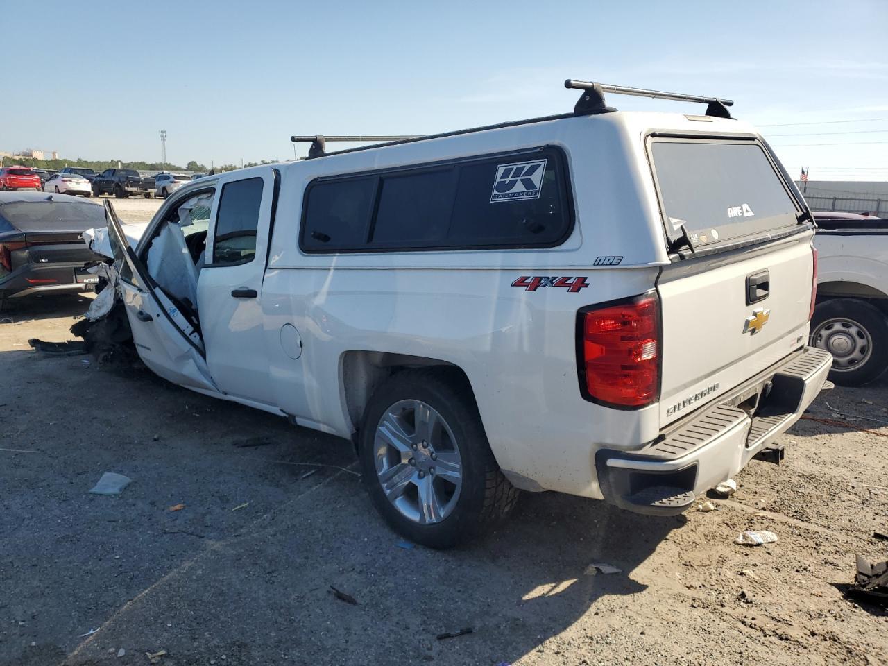 2019 Chevrolet Silverado Ld K1500 Custom - Фото 2