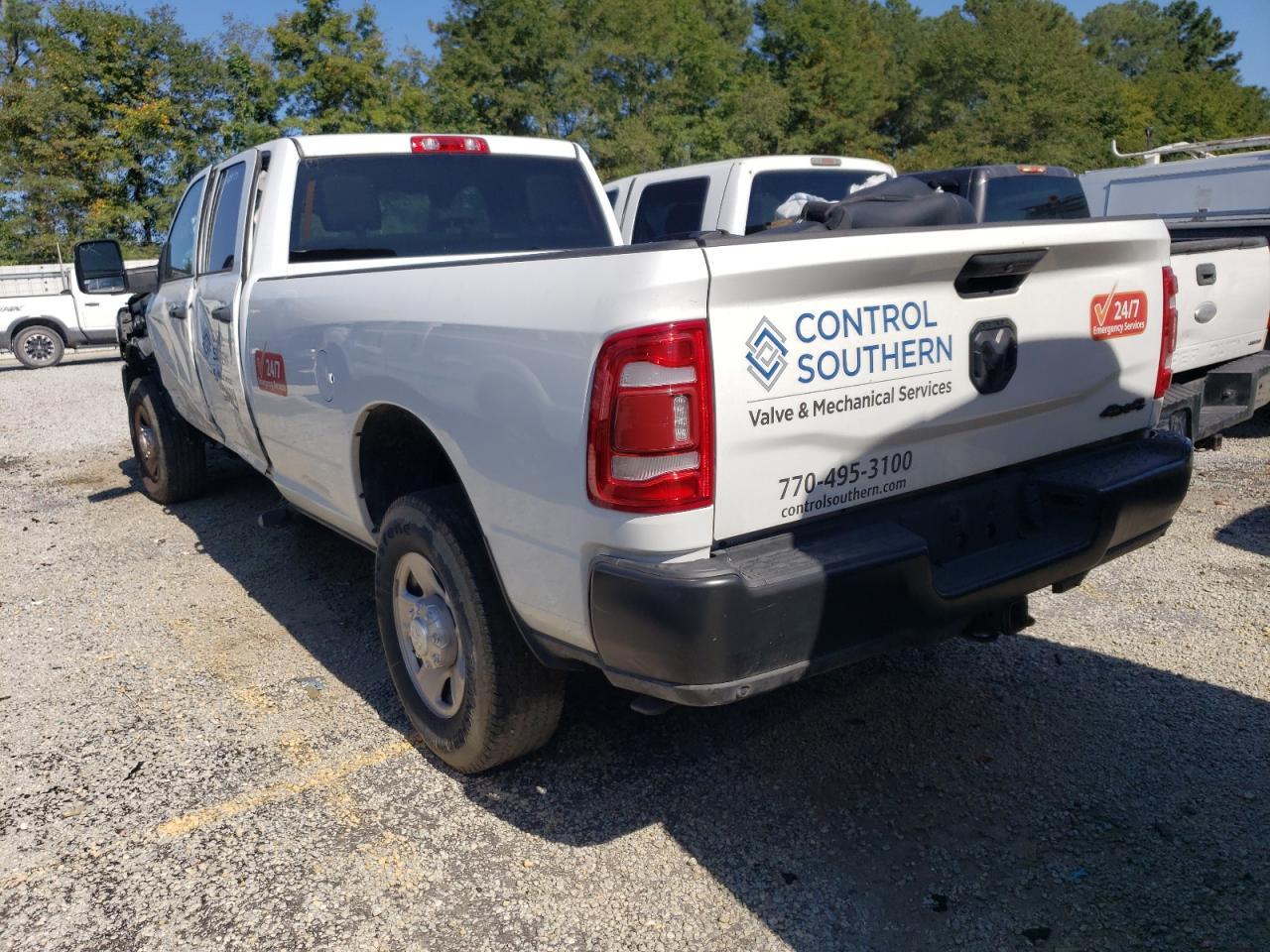 2023 Ram 3500 Tradesman - Фото 2
