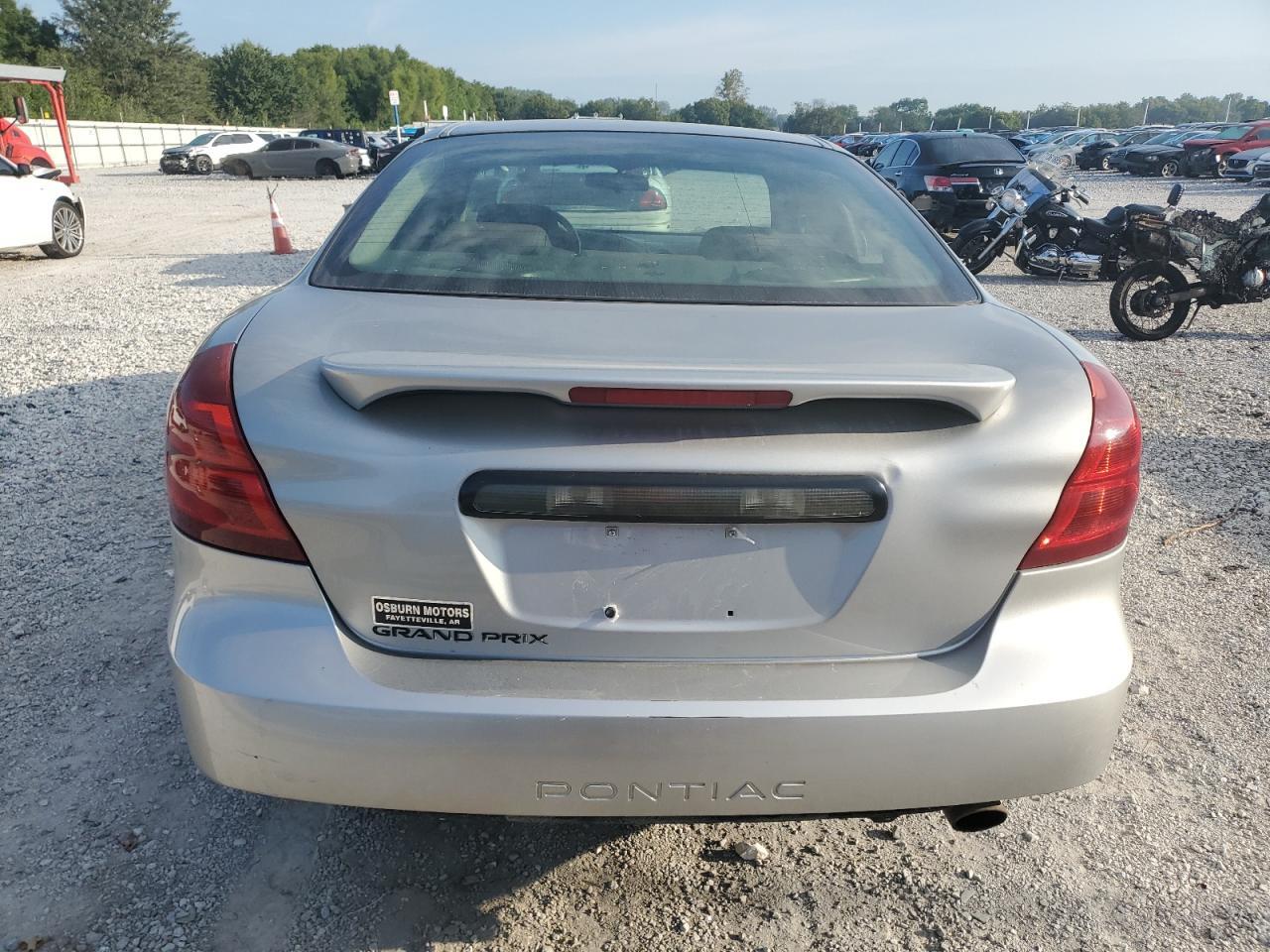 2008 Pontiac Grand Prix - Image 6