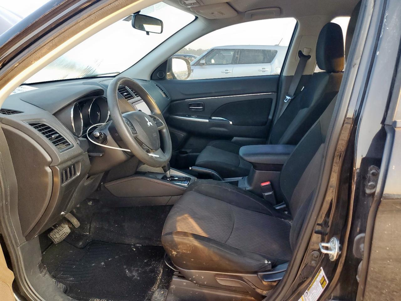 2018 Mitsubishi Outlander Sport Es - Фото 7
