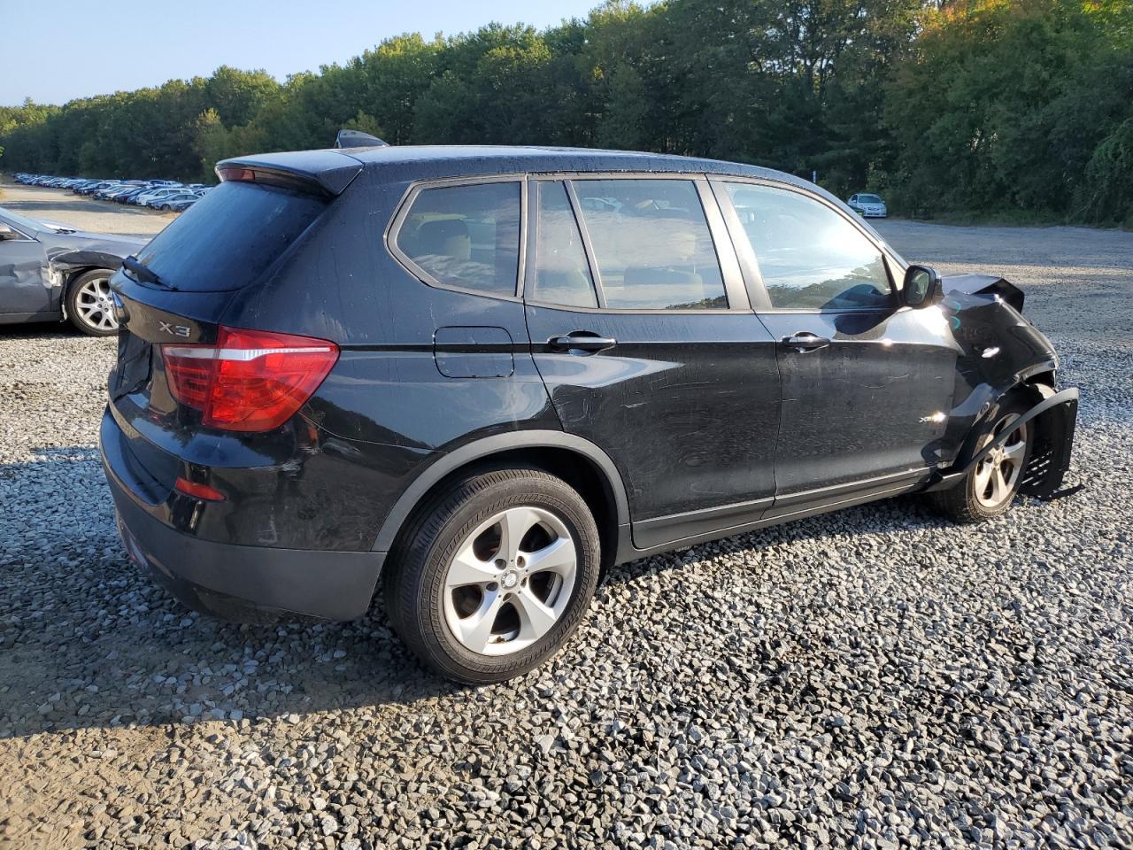 2011 BMW X3 xDrive28I - Фото 3