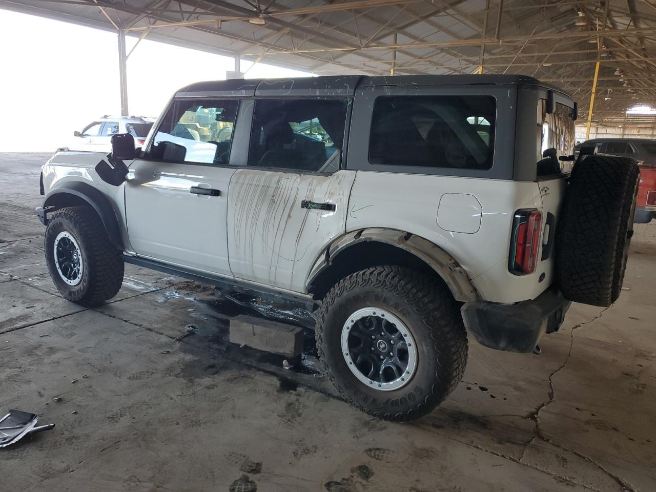 2024 Ford Bronco Badlands - Фото 2