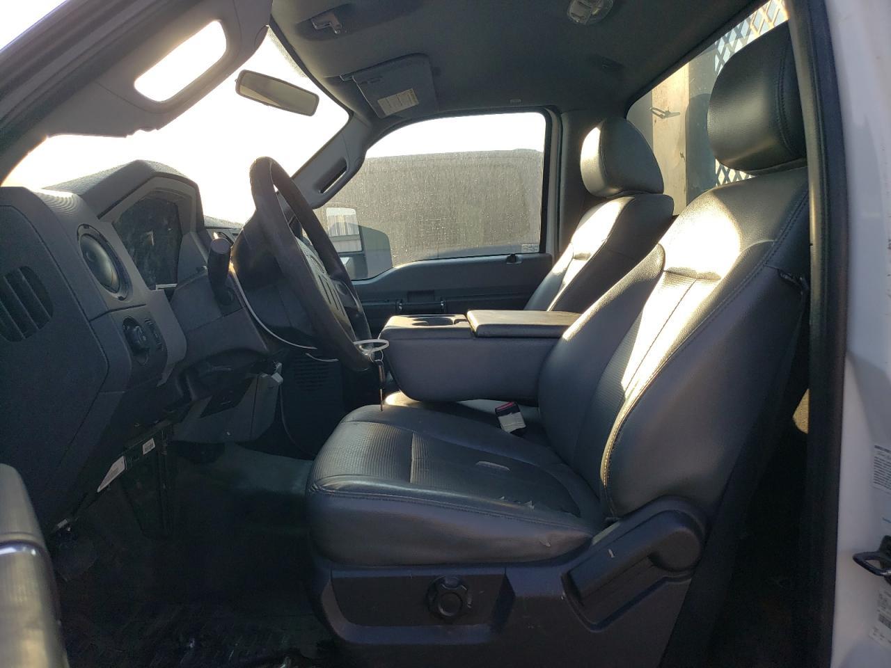 2012 Ford F550 Super Duty - Фото 7