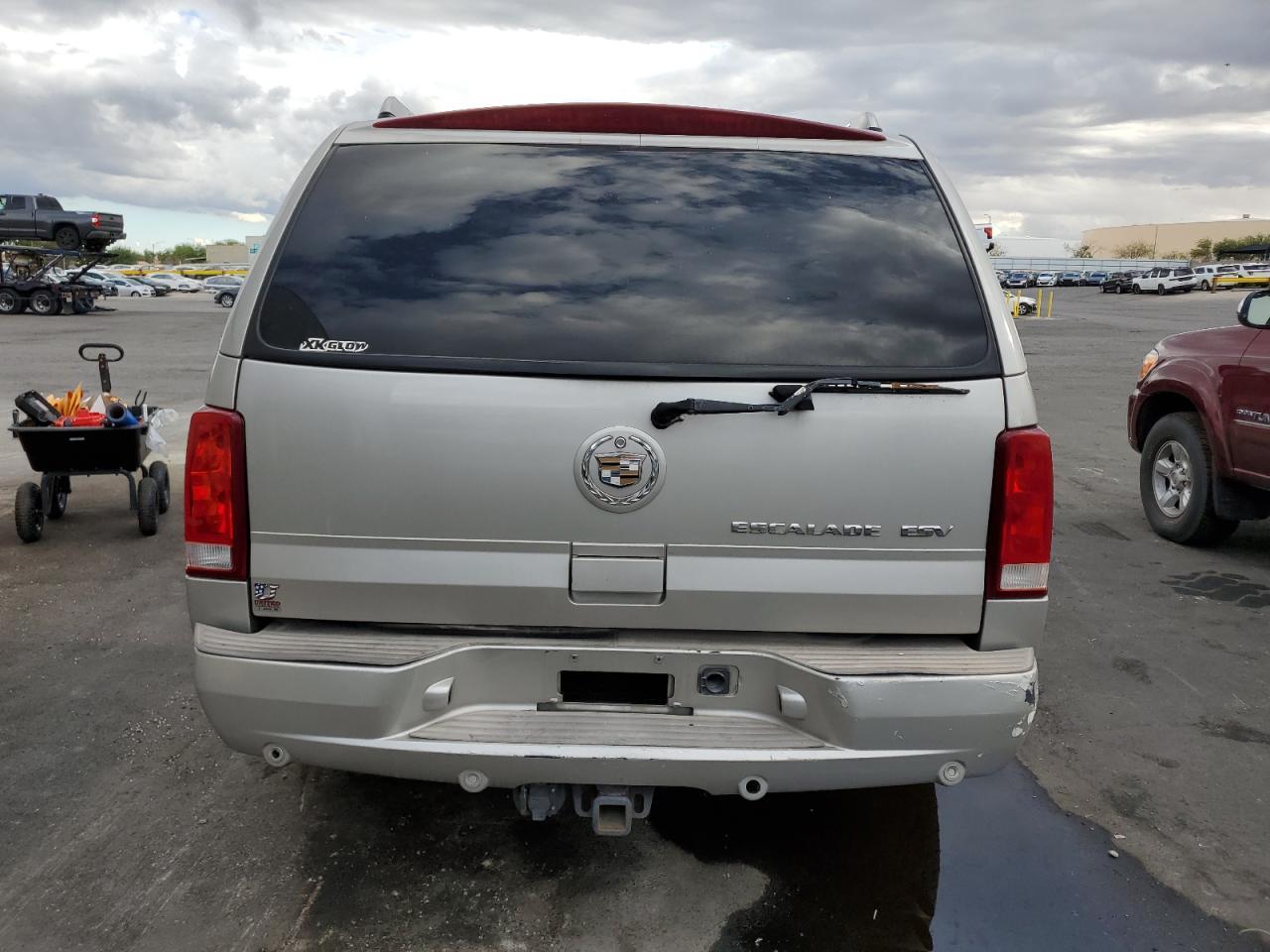 2004 Cadillac Escalade Esv - Image 6