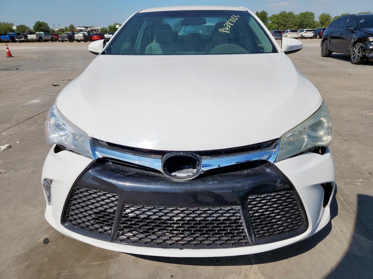 2017 Toyota Camry Le - Фото 5