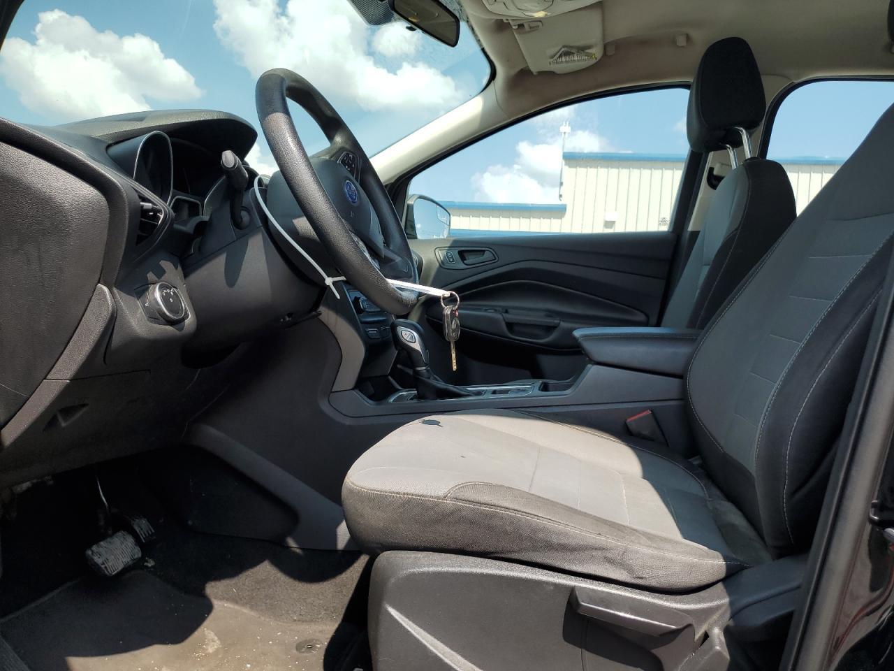 2017 Ford Escape S - Фото 7