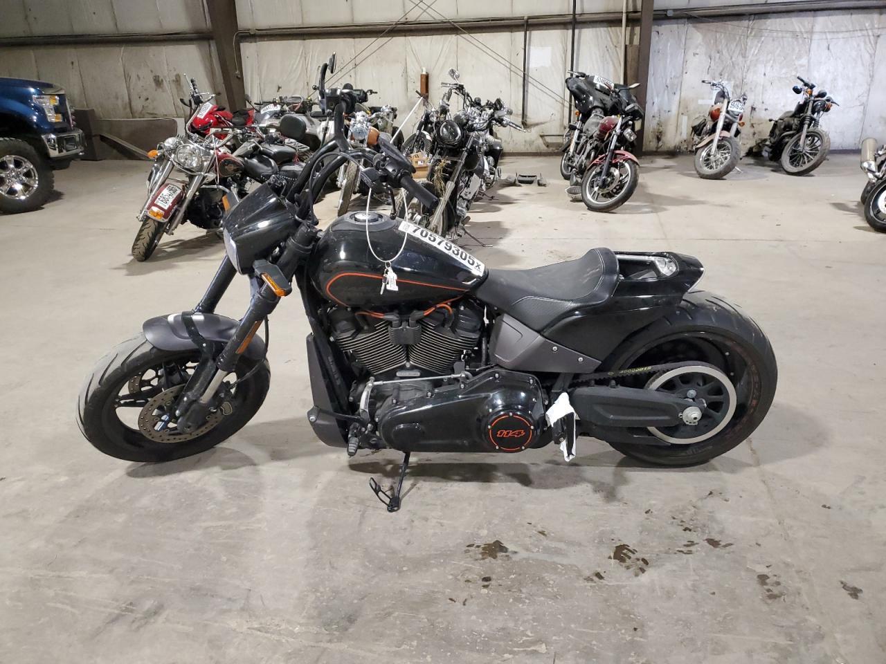 2019 Harley-Davidson Fxdrs - Фото 3