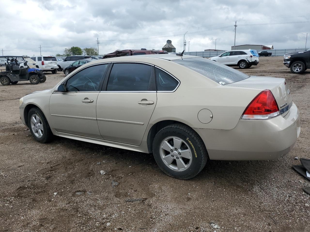 2010 Chevrolet Impala Lt - Фото 2