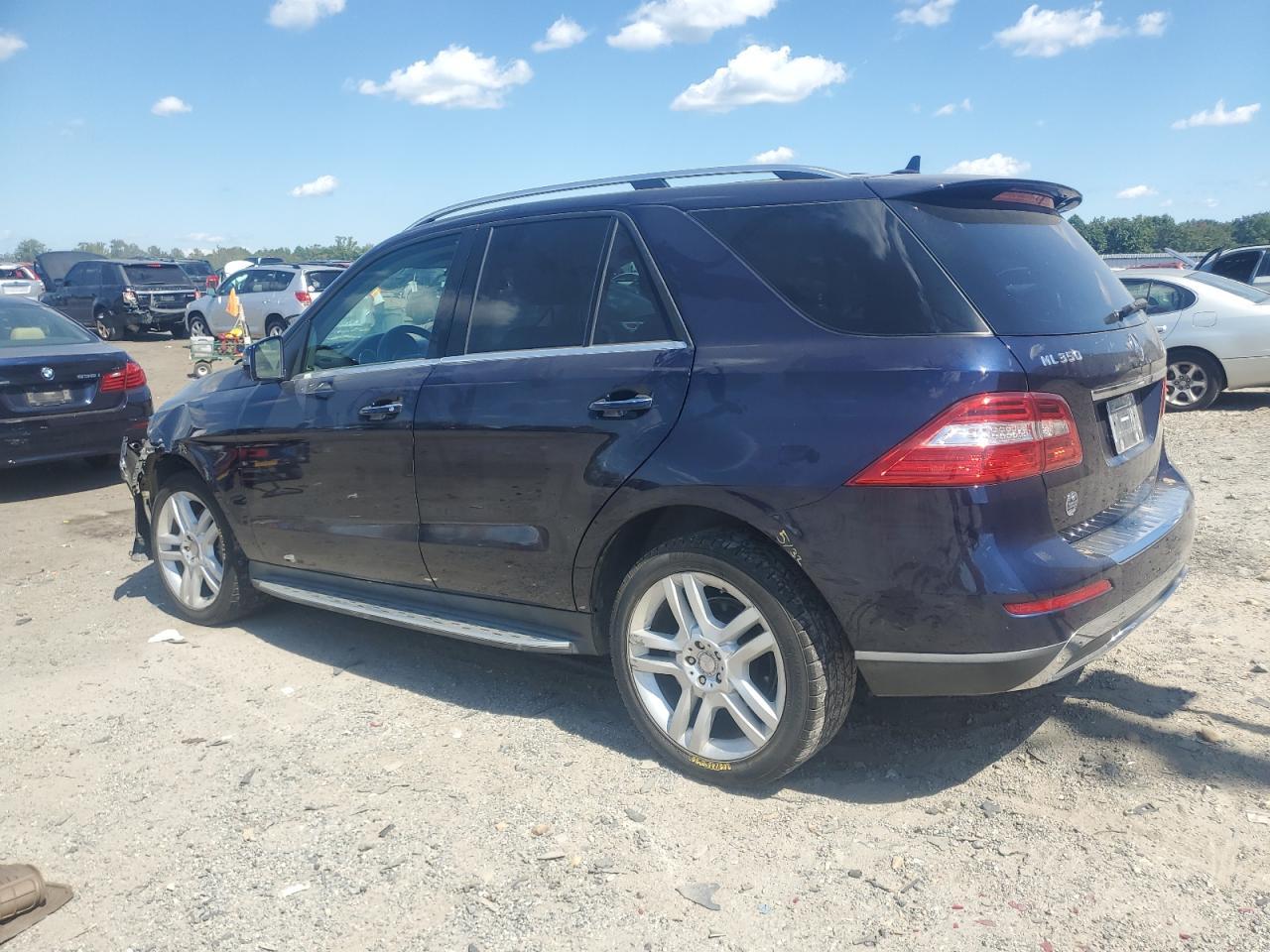 2015 Mercedes-Benz Ml 350 4Matic - Фото 2