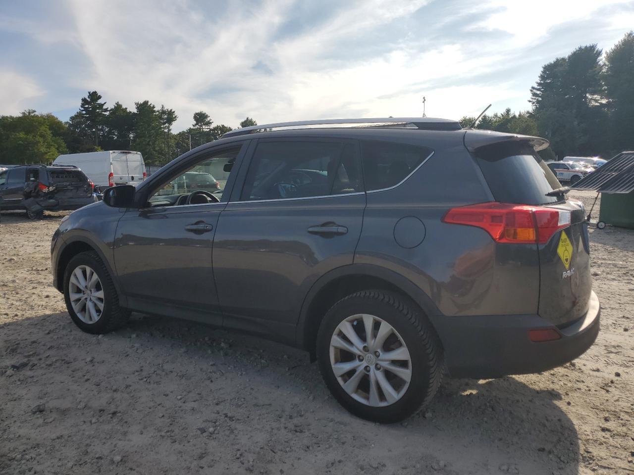 2015 Toyota Rav4 Limited - Image 2