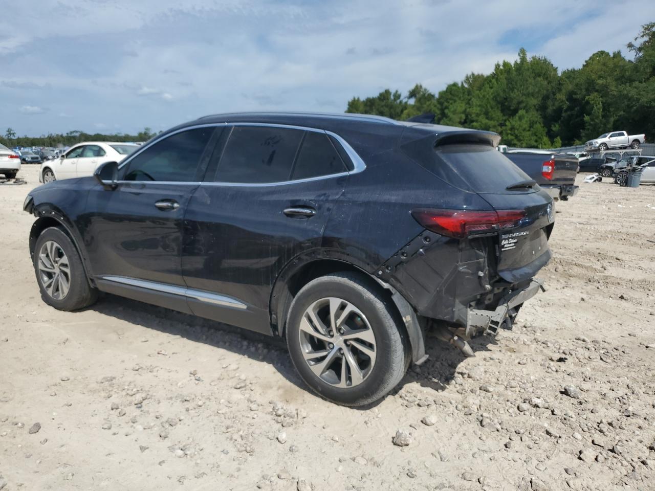 2021 Buick Envision Essence - Фото 2