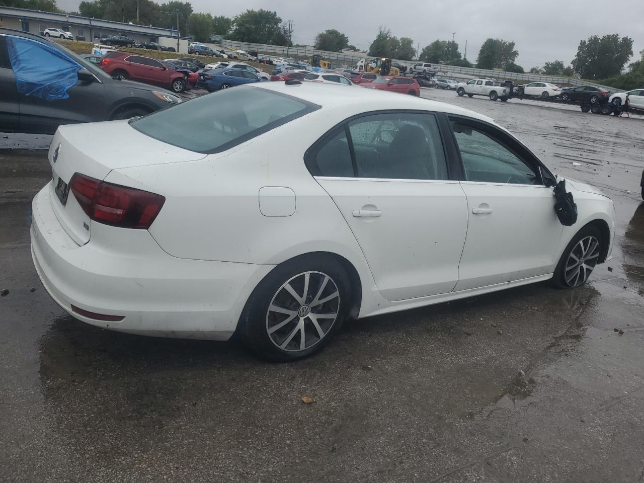 2017 Volkswagen Jetta Se - Фото 3