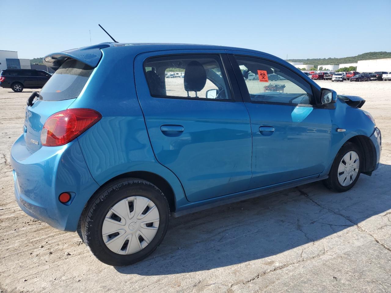 2015 Mitsubishi Mirage De - Image 3