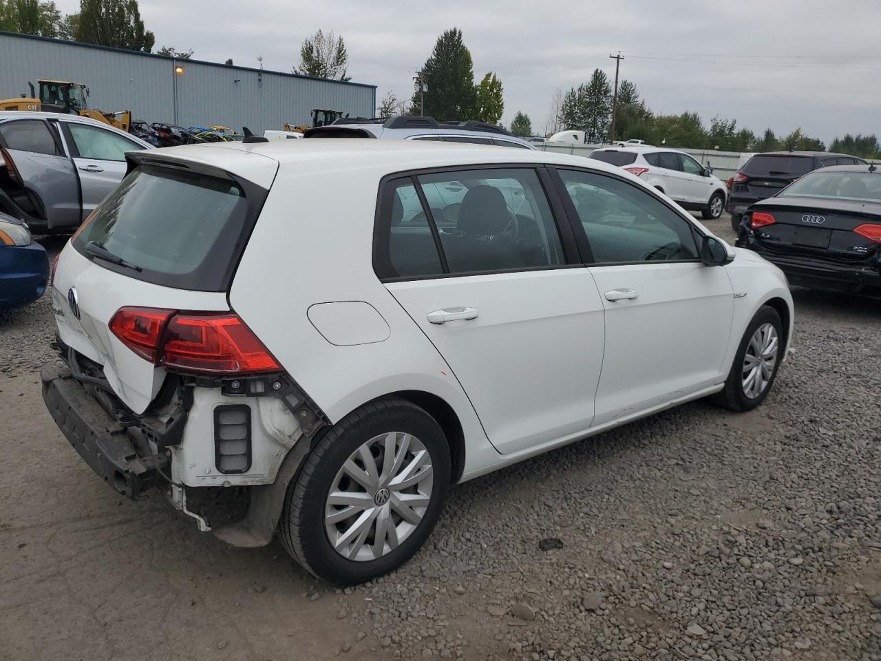 2015 Volkswagen E-Golf Limited - Фото 3