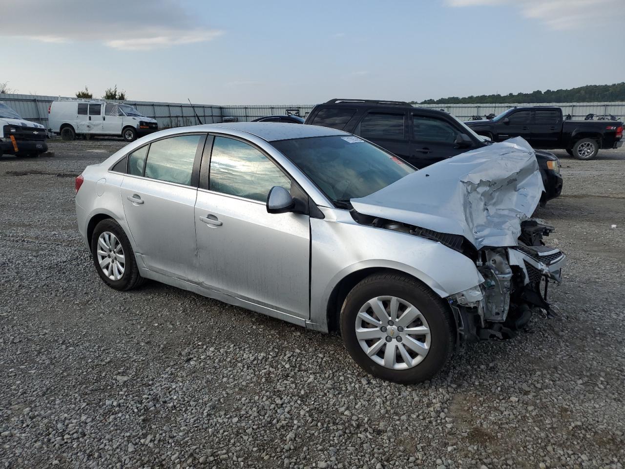 2011 Chevrolet Cruze Lt - Image 4