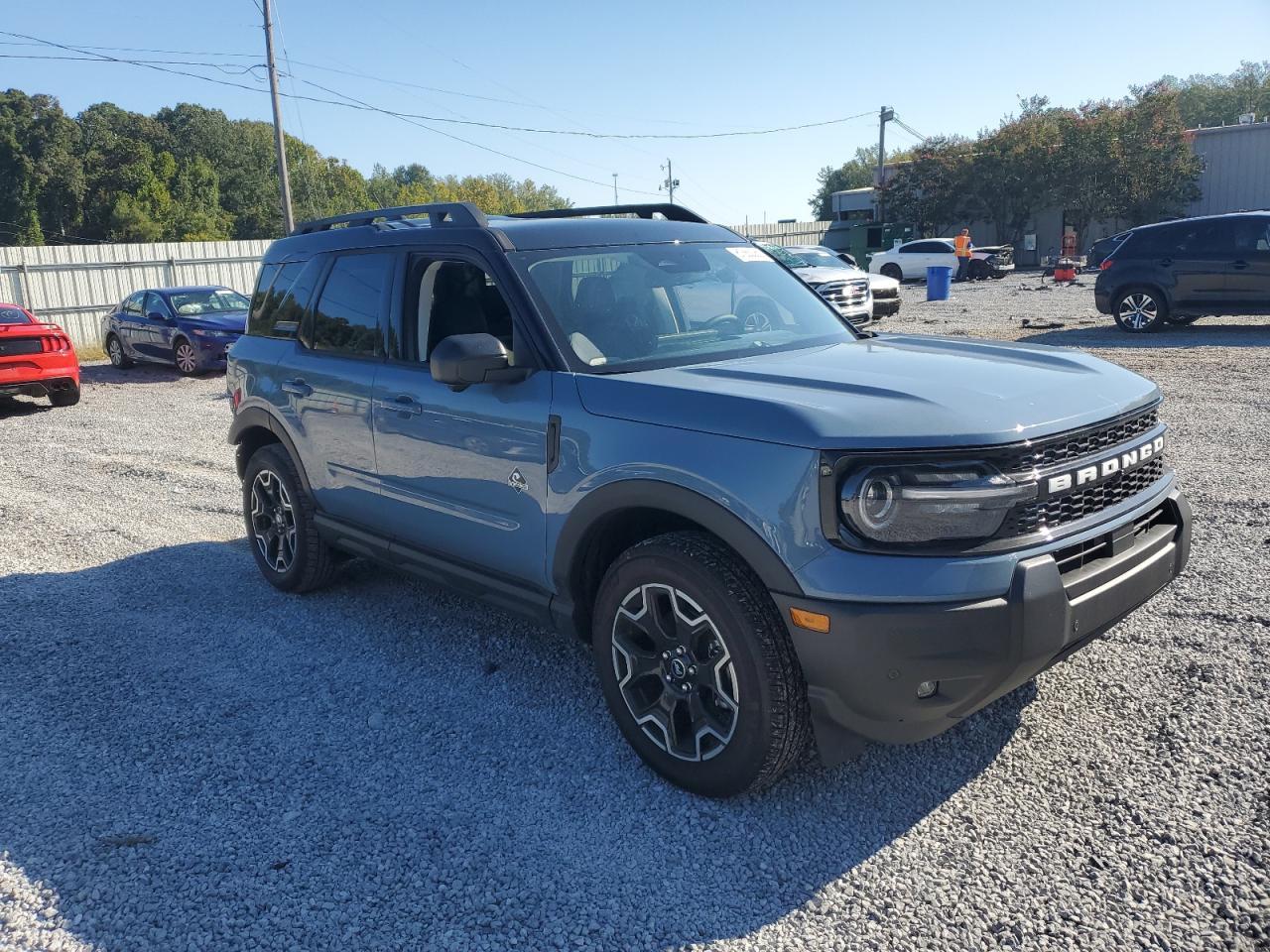 2025 Ford Bronco Sport Outer Banks - Image 4