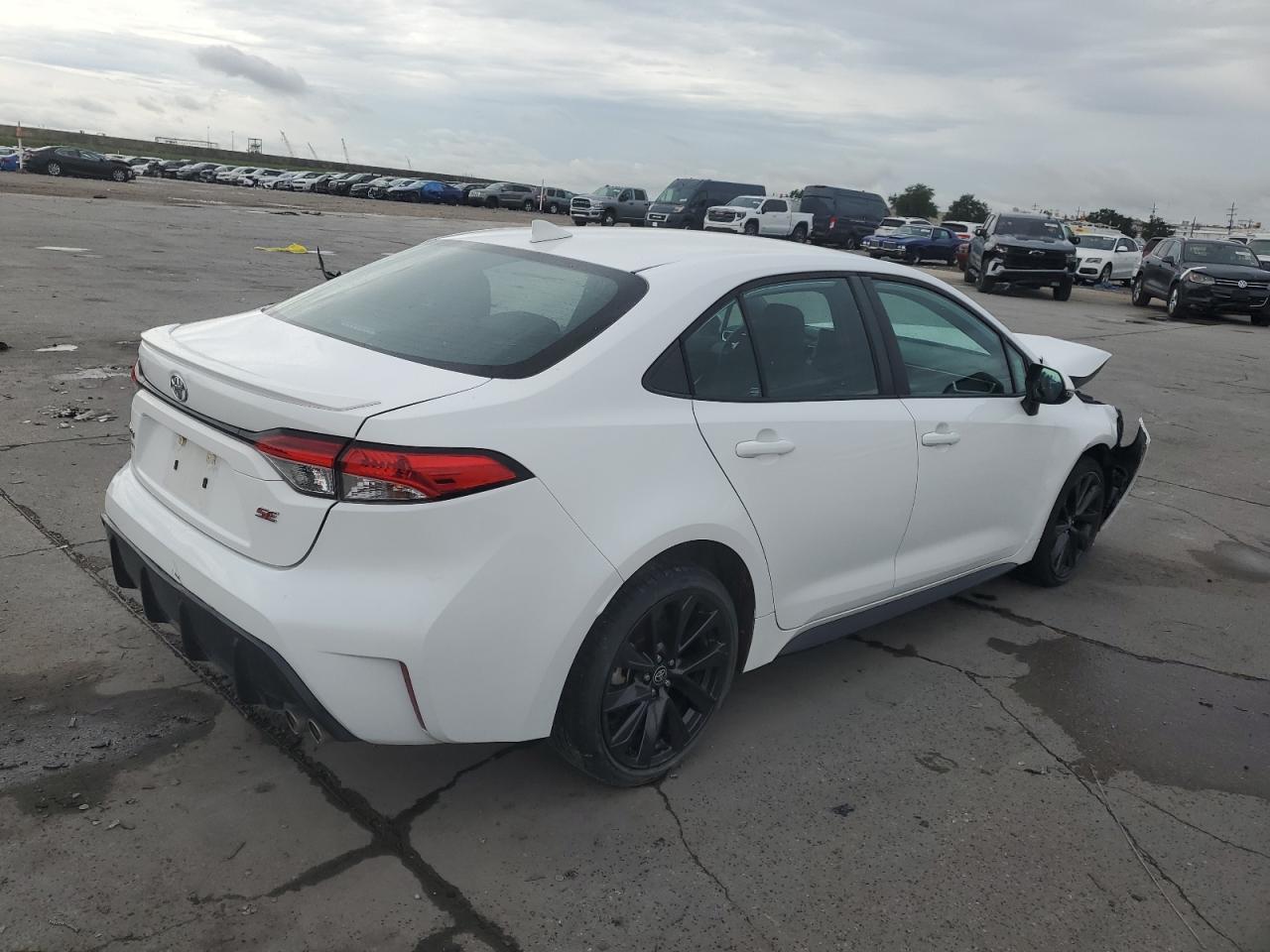2024 Toyota Corolla Se - Image 3