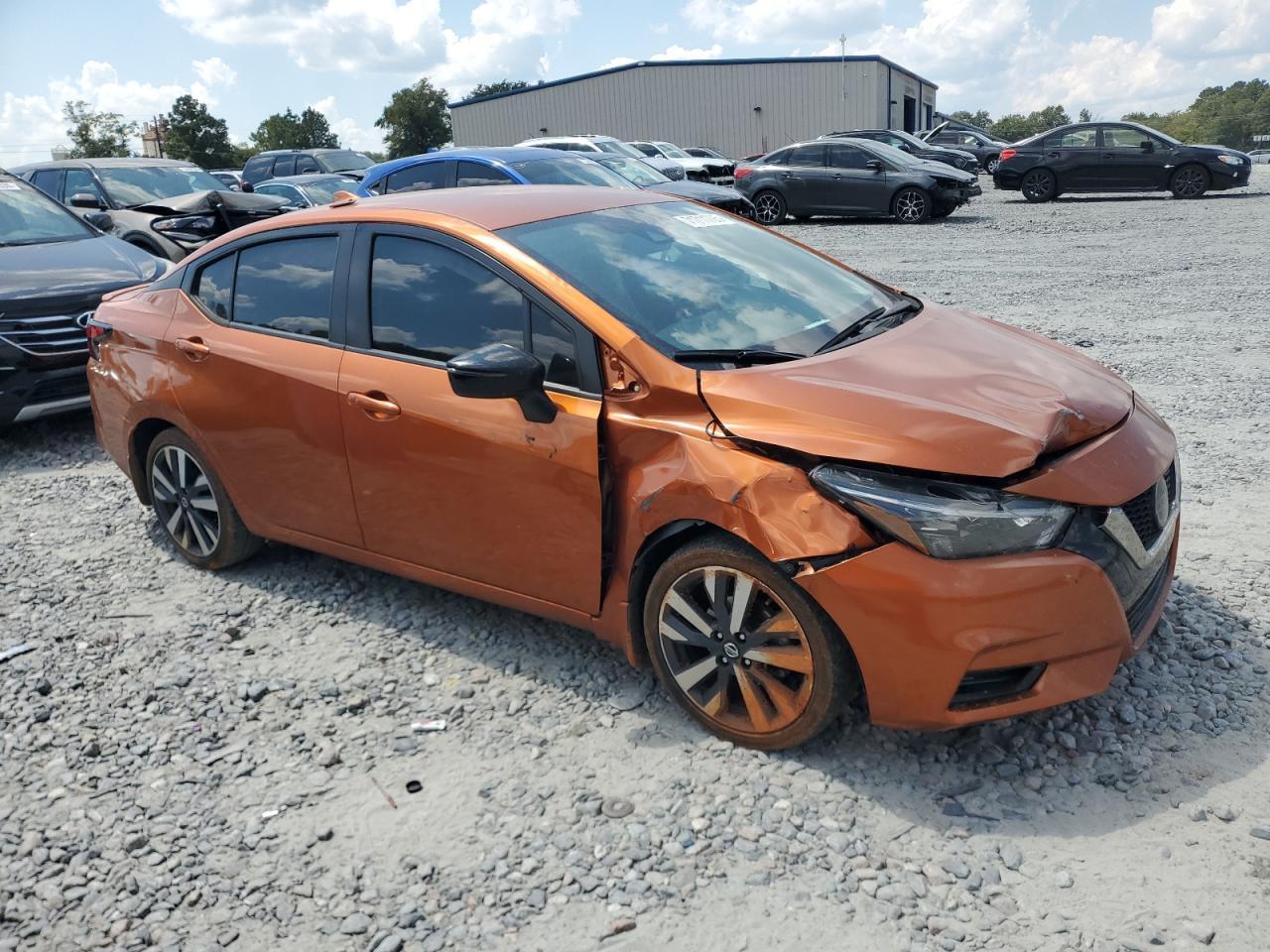 2021 Nissan Versa Sr - Фото 4