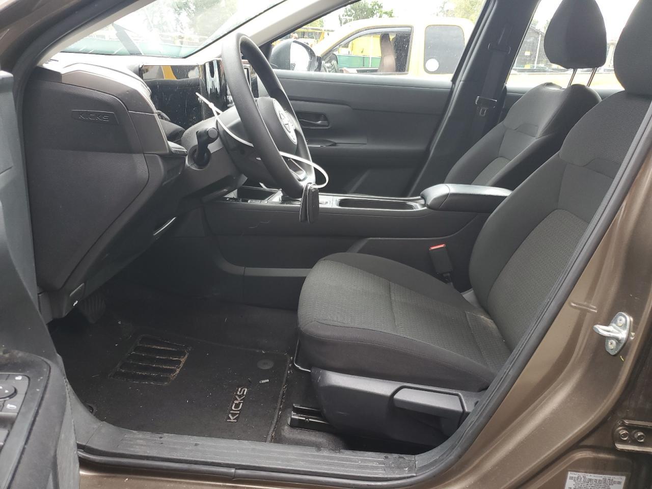 2025 Nissan Kicks S - Фото 7