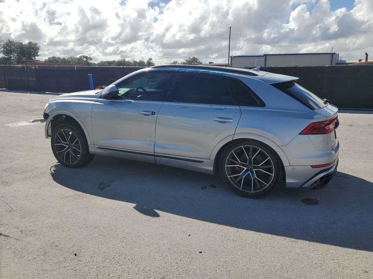 2019 Audi Q8 Prestige S-Line - Фото 2