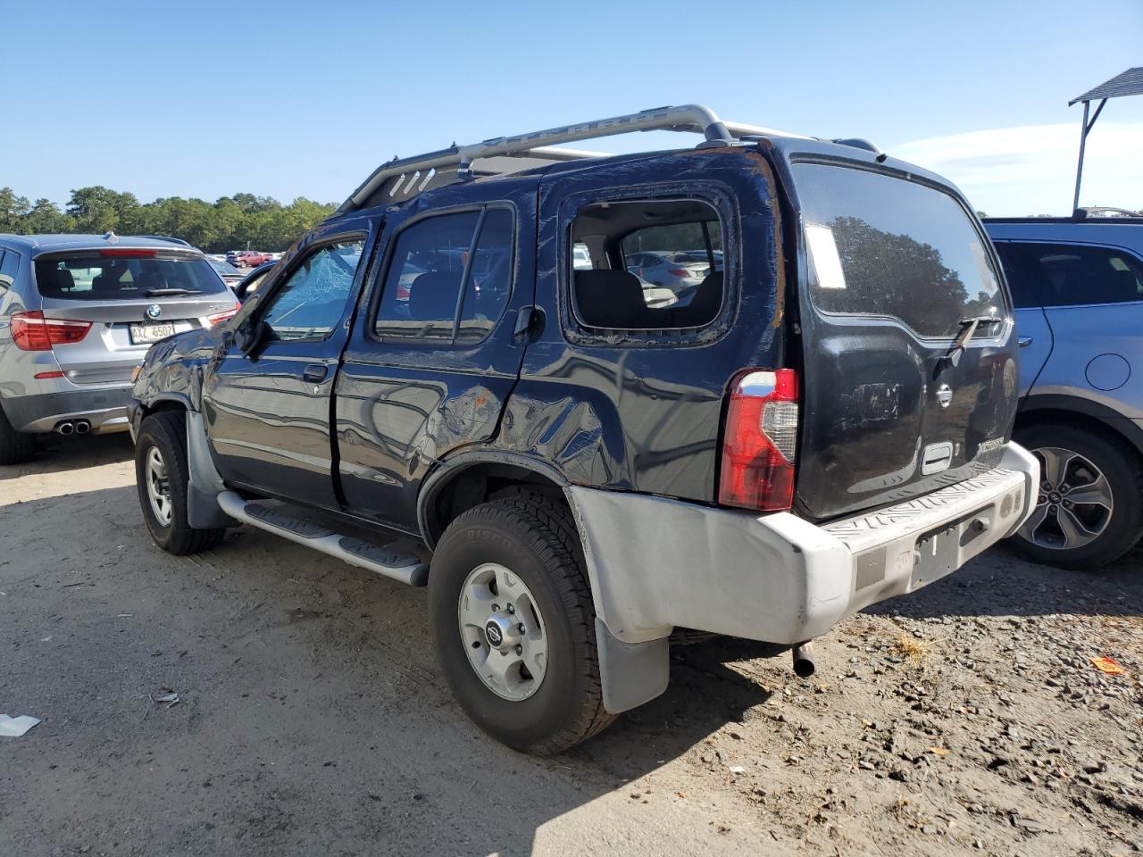 2000 Nissan Xterra Xe - Image 2