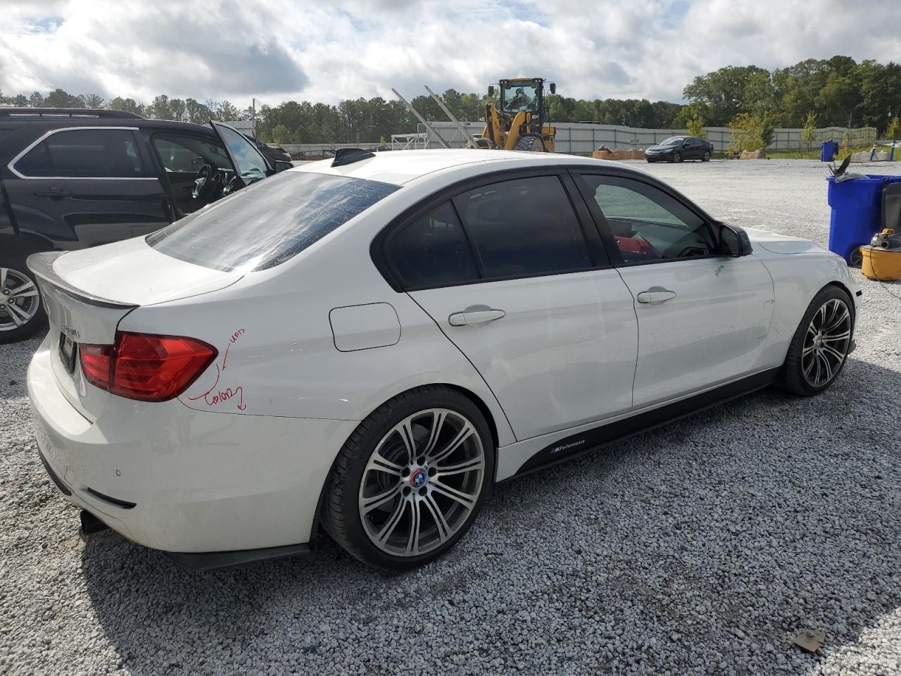 2013 BMW 335 I - Image 3