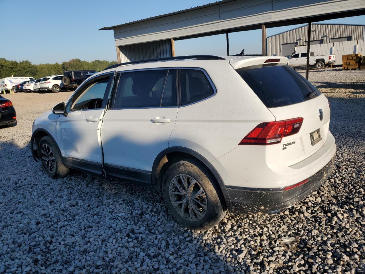 2021 Volkswagen Tiguan Se - Image 2