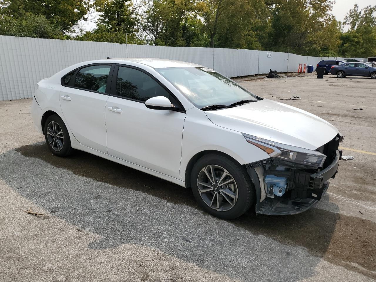 2023 Kia Forte Lx - Фото 4