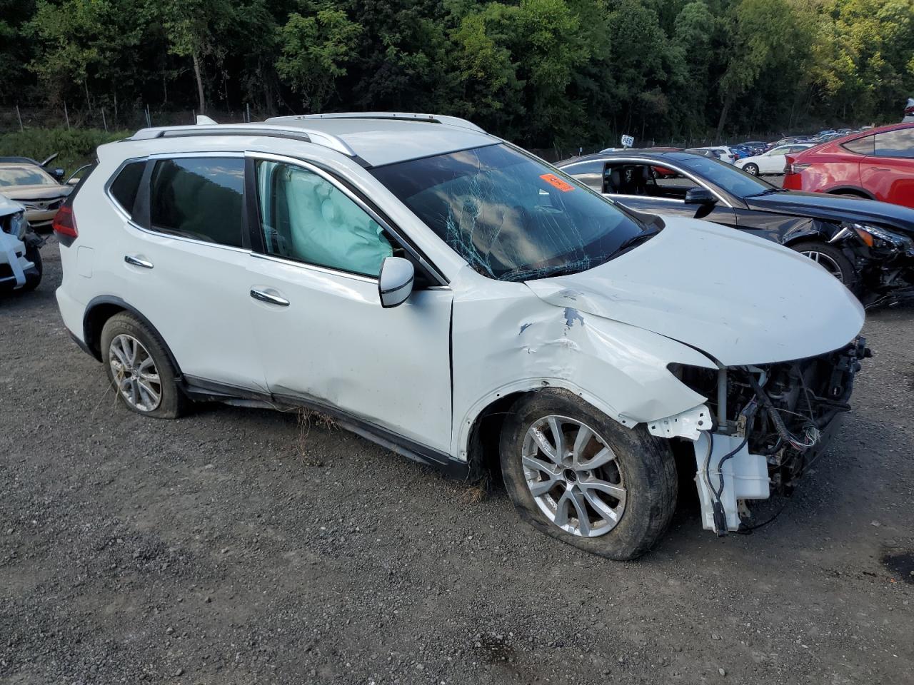 2018 Nissan Rogue S - Фото 4