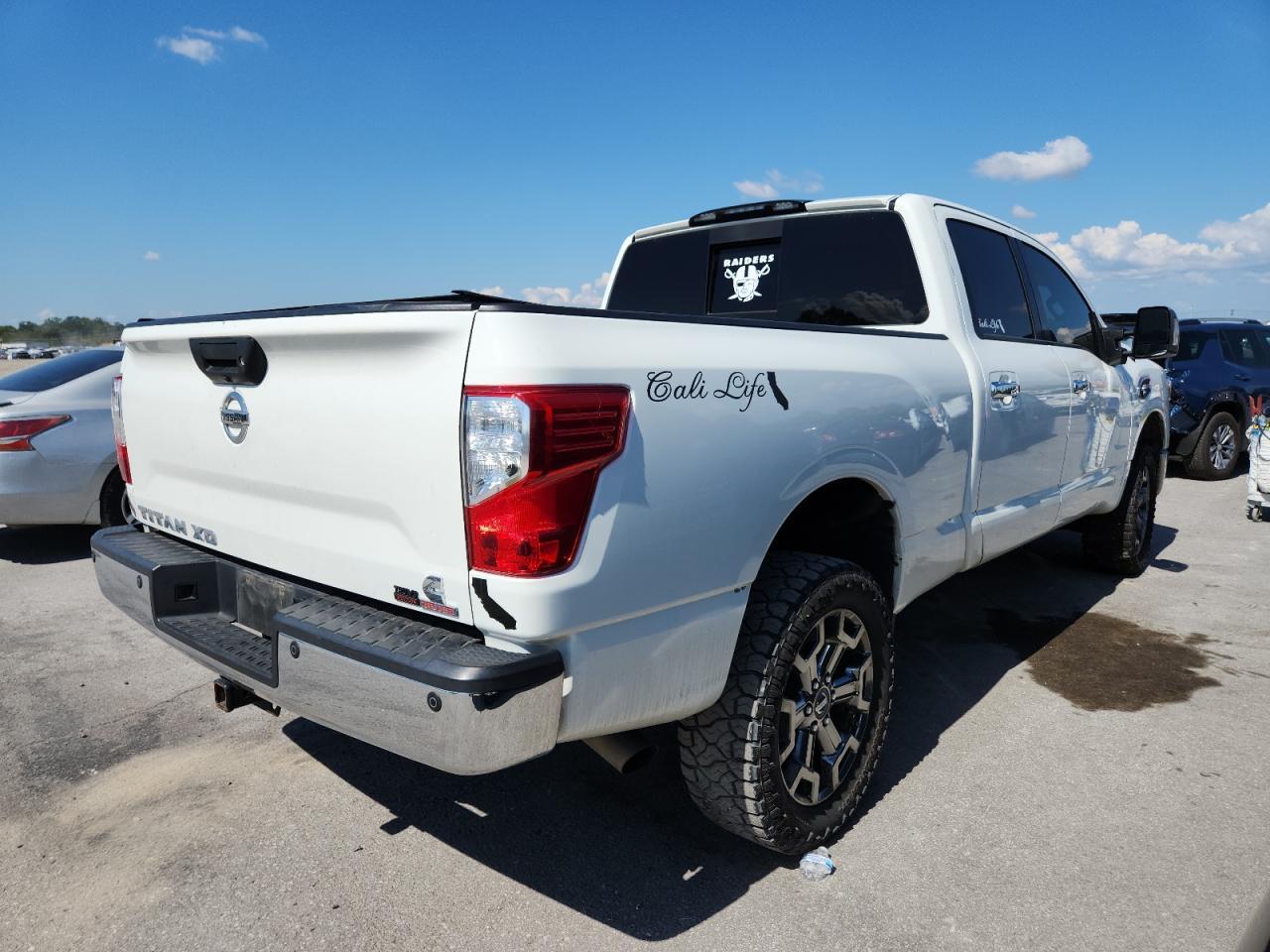 2016 Nissan Titan Xd Sl - Фото 3