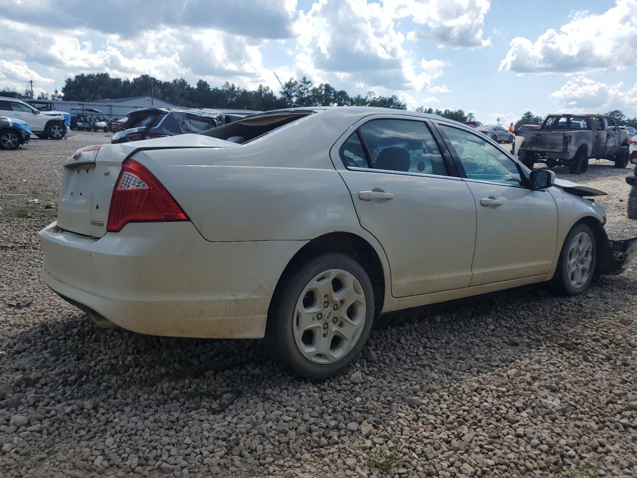 2011 Ford Fusion Se - Фото 3