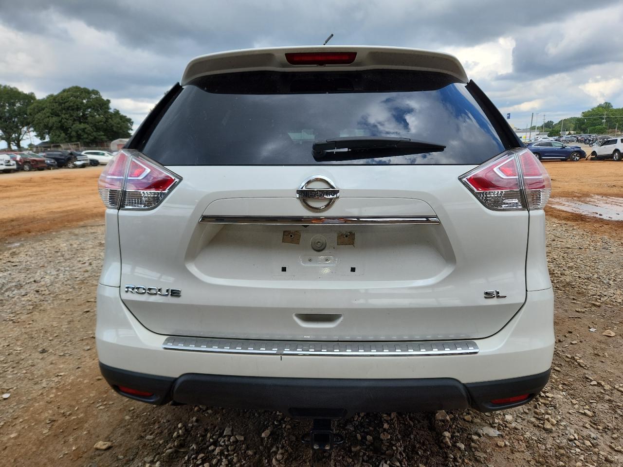 2015 Nissan Rogue S - Фото 6