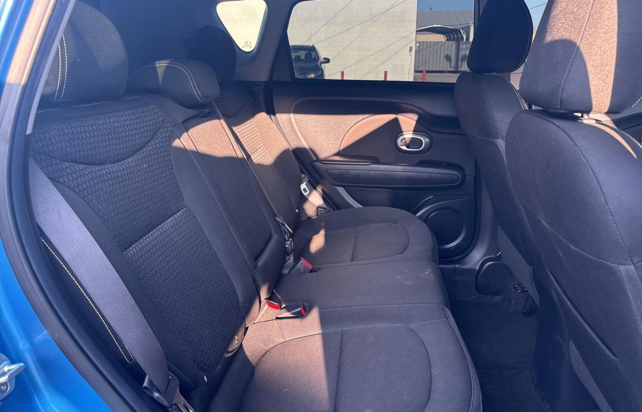 2016 Kia Soul + - Image 6