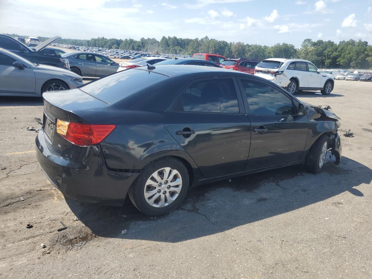 2013 Kia Forte Ex - Image 3