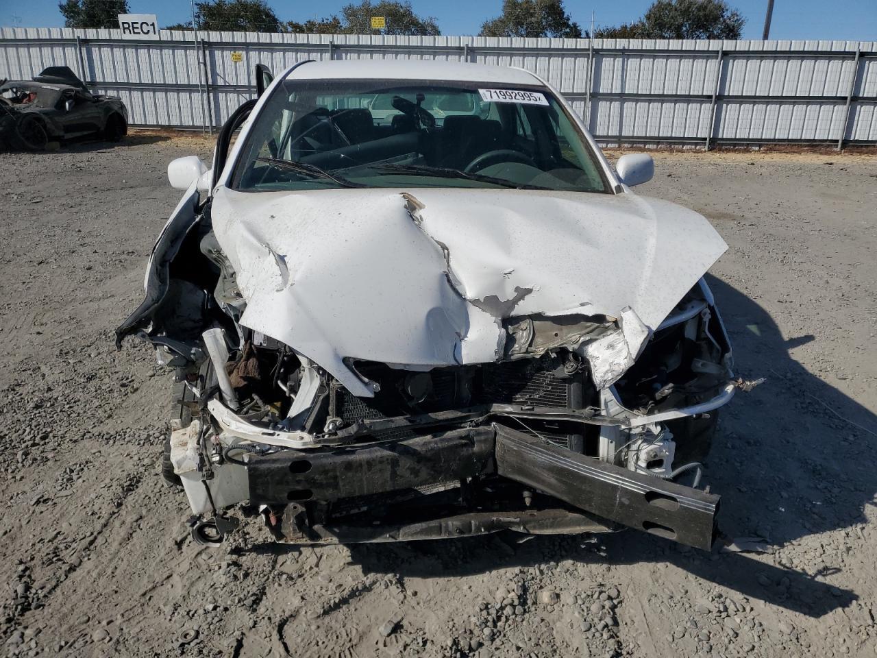 2006 Toyota Camry Le - Image 5
