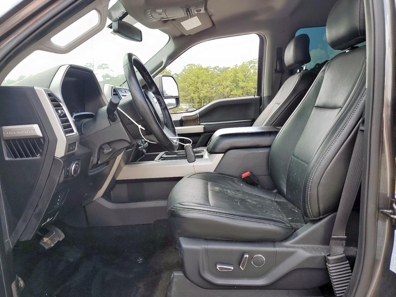 2017 Ford F350 Super Duty - Фото 7