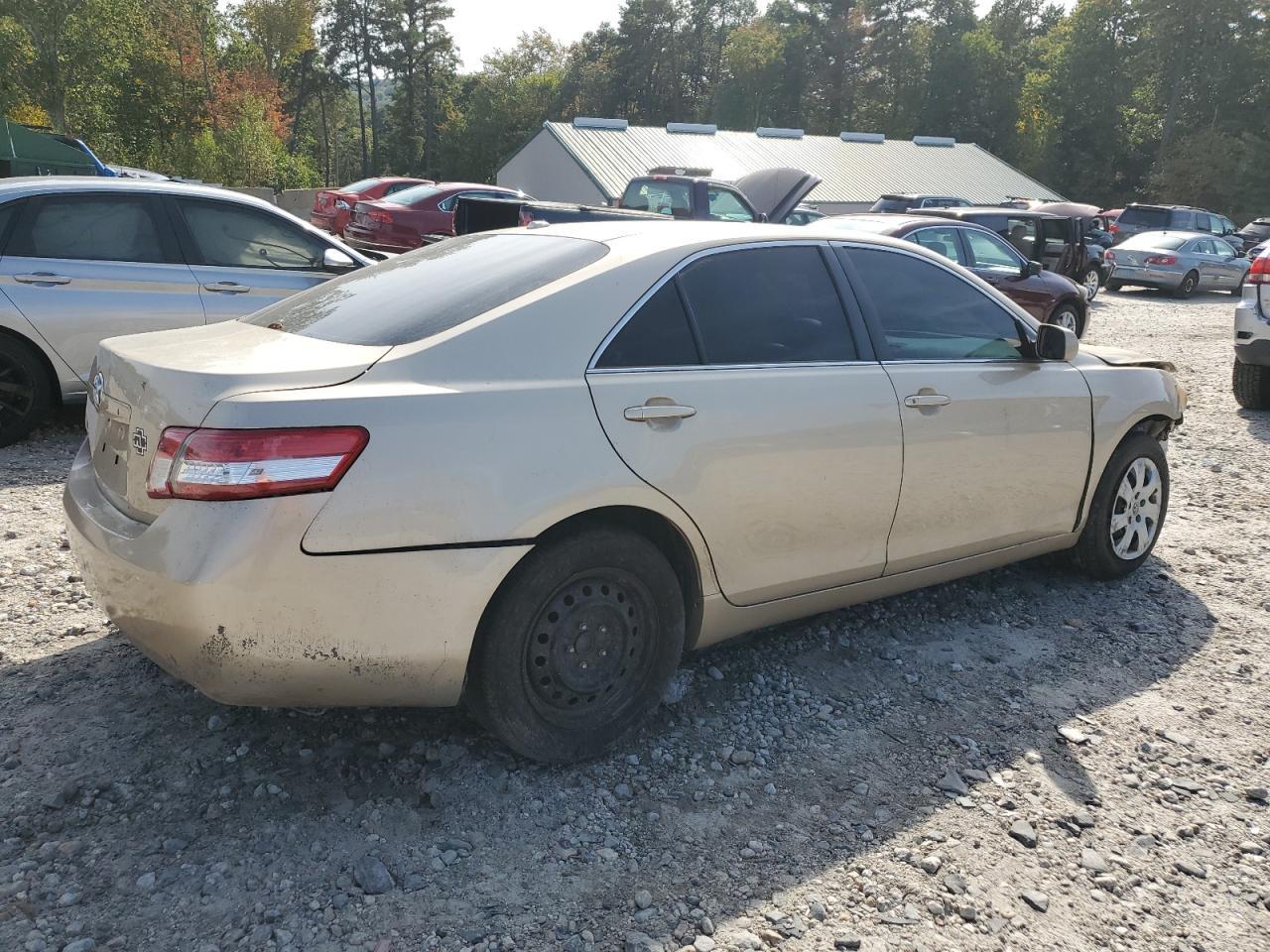 2010 Toyota Camry Base - Image 3