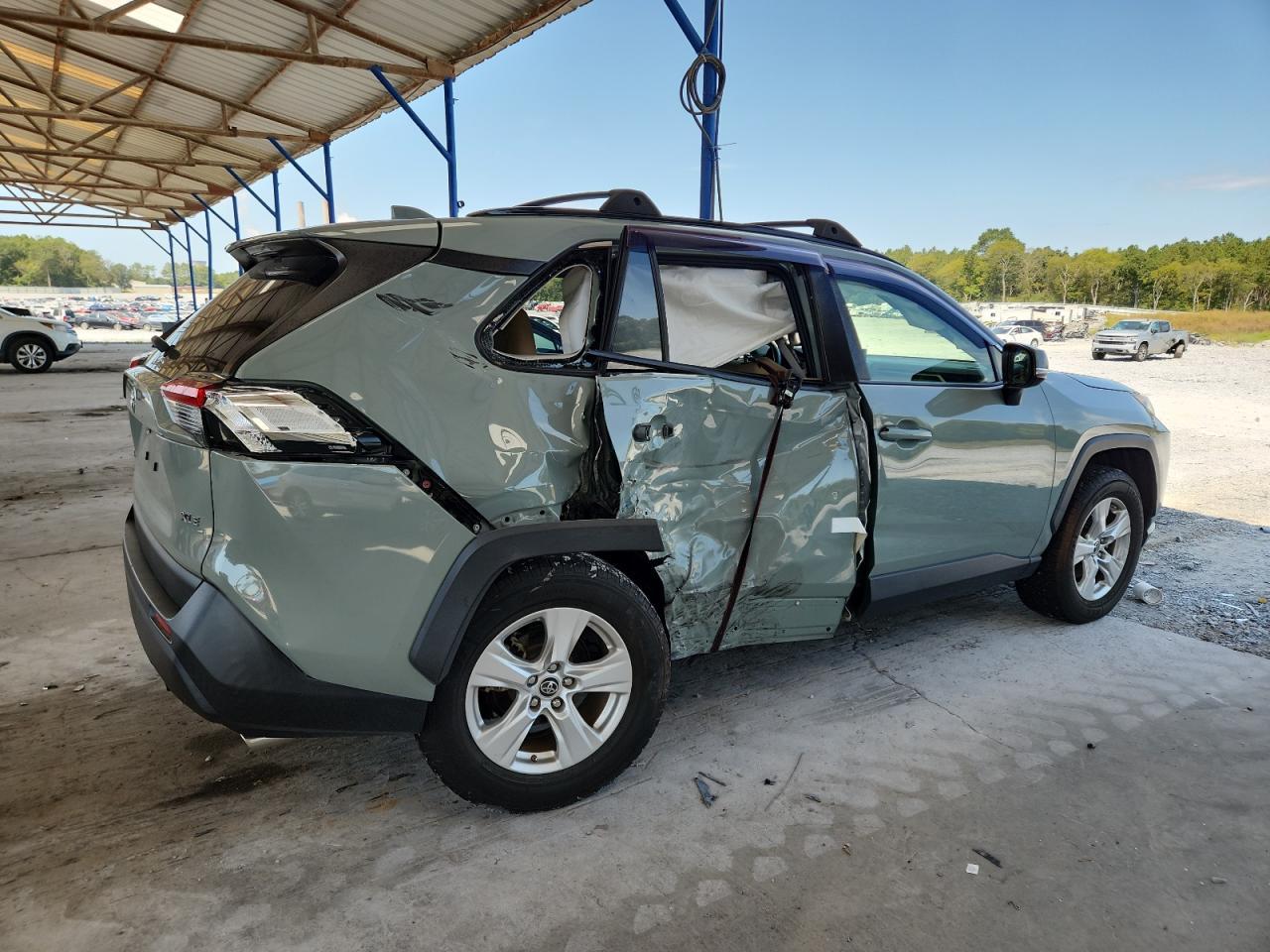 2019 Toyota Rav4 Xle - Image 3