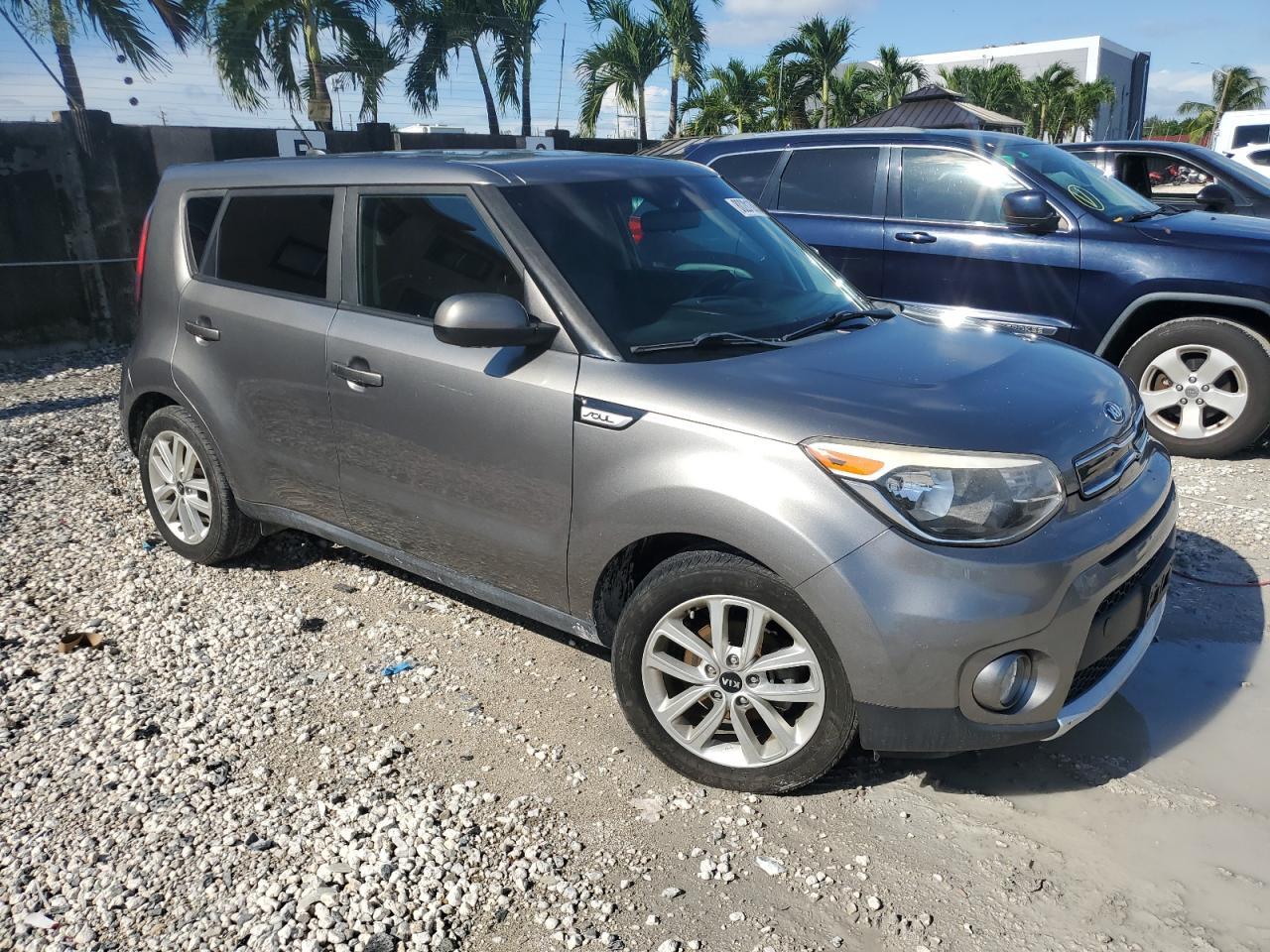 2017 Kia Soul + - Фото 4