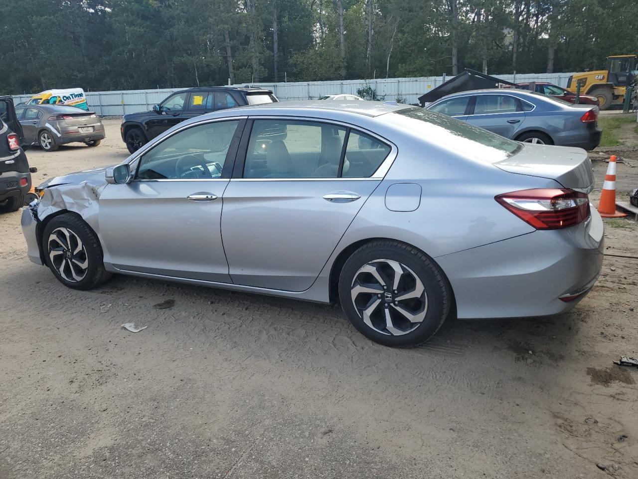 2017 Honda Accord Ex - Фото 2